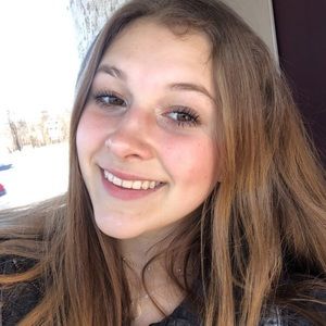 Meet your Posher, Addison